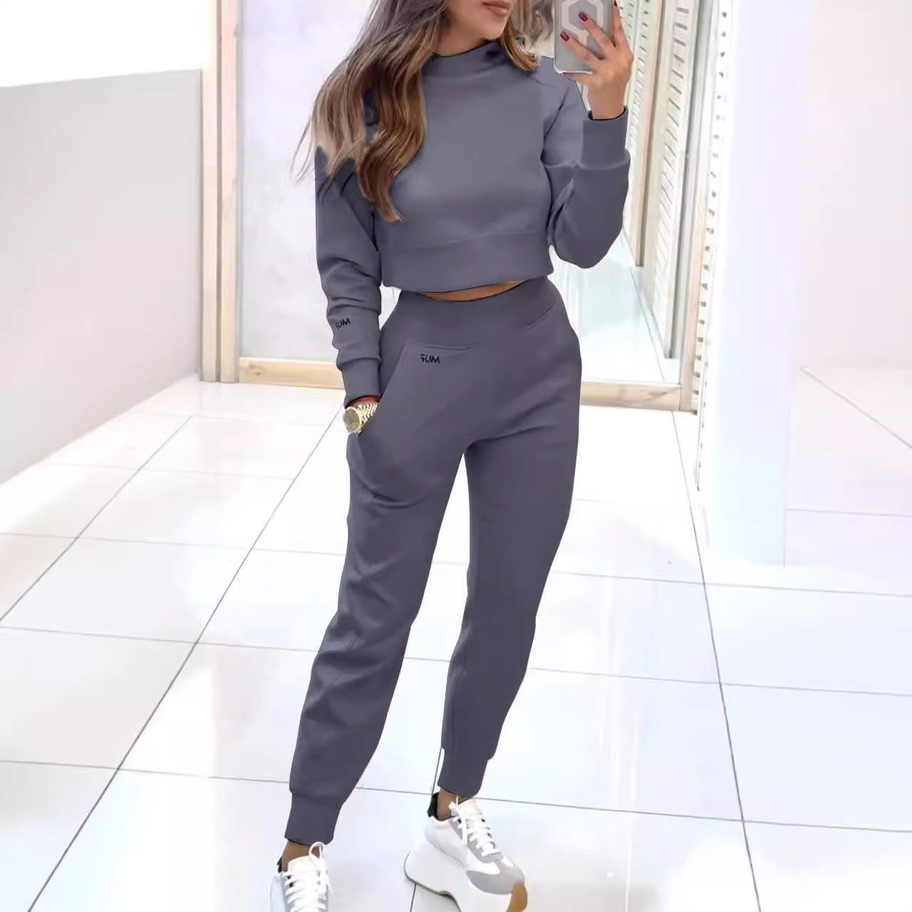 G'S Sports Suit