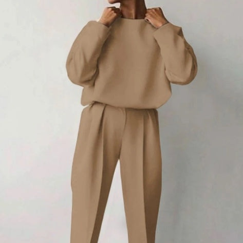 ELEGANT TWO-PIECE SET | CHIC WOMEN'S SUIT